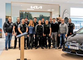 Personalen på KIA, Bilkompaniet Gävle hälsar välkommen till lanseringen av nya Kia Niro EV.
